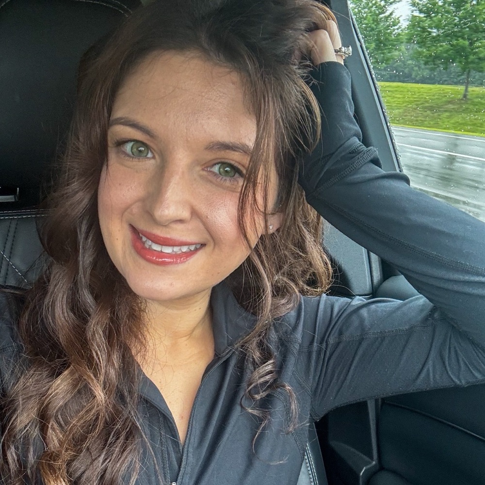 Meet your Posher, Hannah